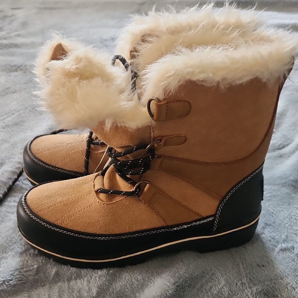 Champion Tan and Black Winter Boots